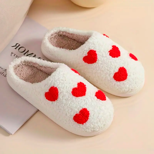 Slip On Round Toe Non-slip Fuzzy Heart Print Slippers