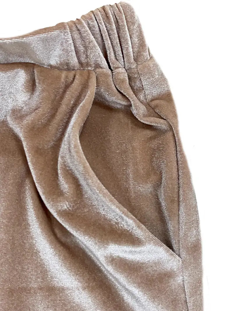 Plus Size Long Sleeve Round Neck Velvet Coat and Pocketed Pants Outfits Set