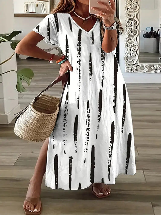 Plus Size Casual Dress, Women's Plus Graffiti Strip Print