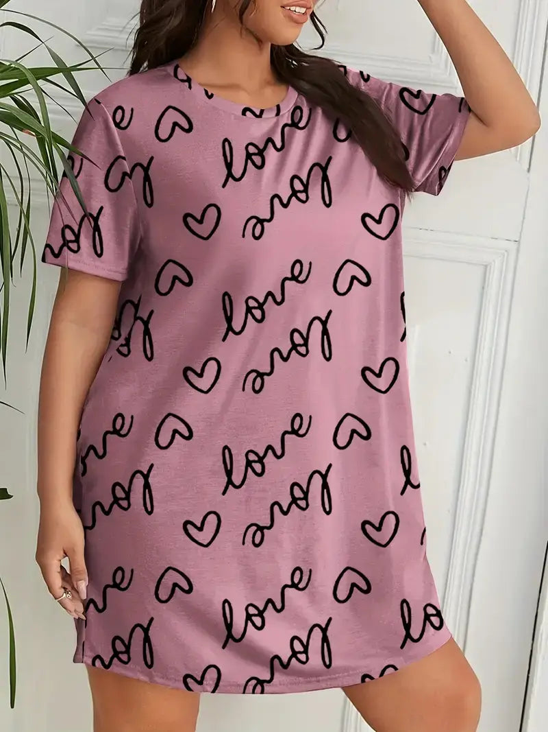 Plus Size Casual Nightdress, Women's Plus Heart Letter Print